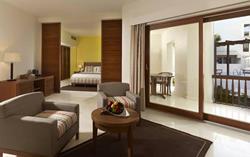 Sifawy Boutique Hotel - Sifah, Oman. Suite.